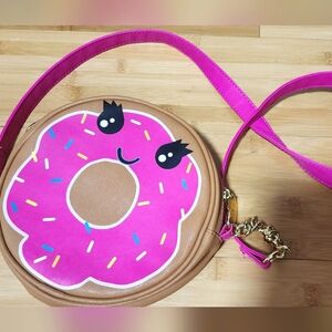 Betsey Johnson doughnut bag 🍩
